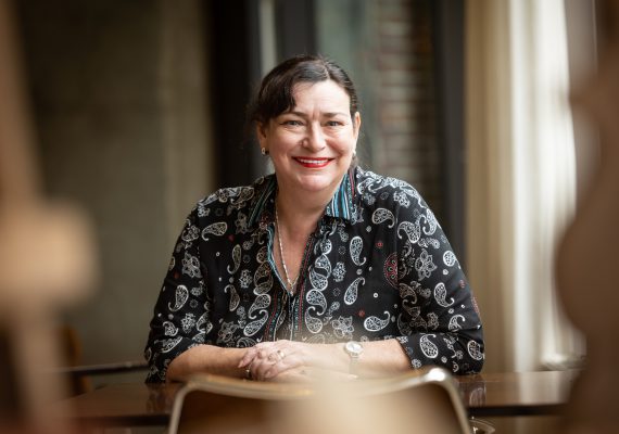 Wendla Mangoensentono-Carton